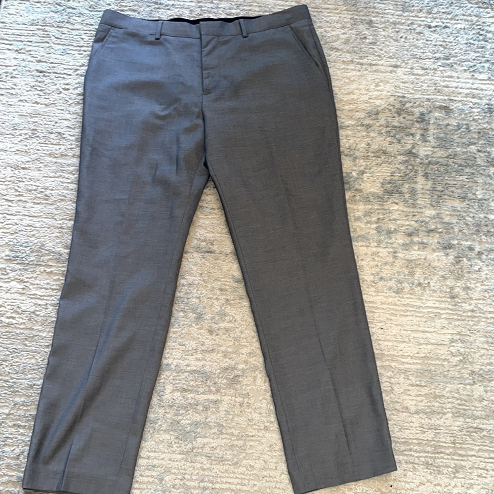 JF j. Ferrar - men’s gray dress pants 36x30 - Picture 3 of 9